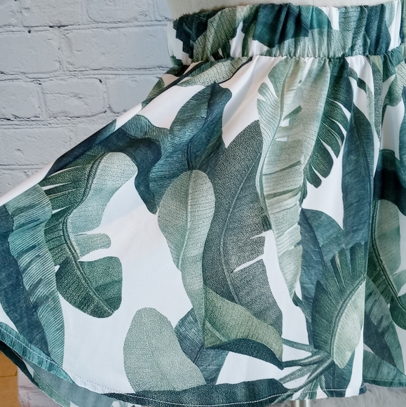 SHOW ME YOUR MUMU* SHORTS - Picture 12 of 16